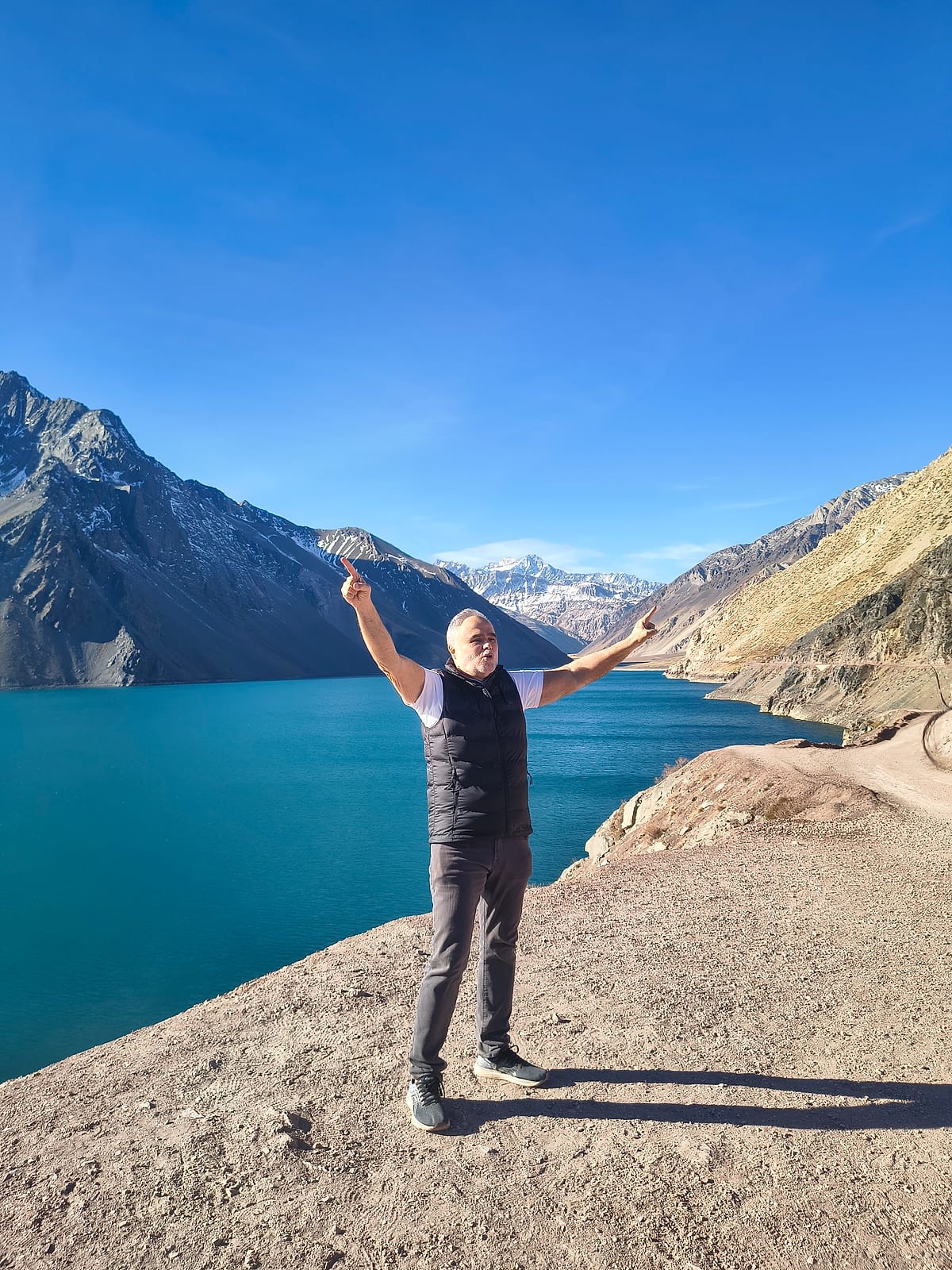 Ana María en el Embalse El Yeso · Cajón del Maipo (foto 3 de 10)