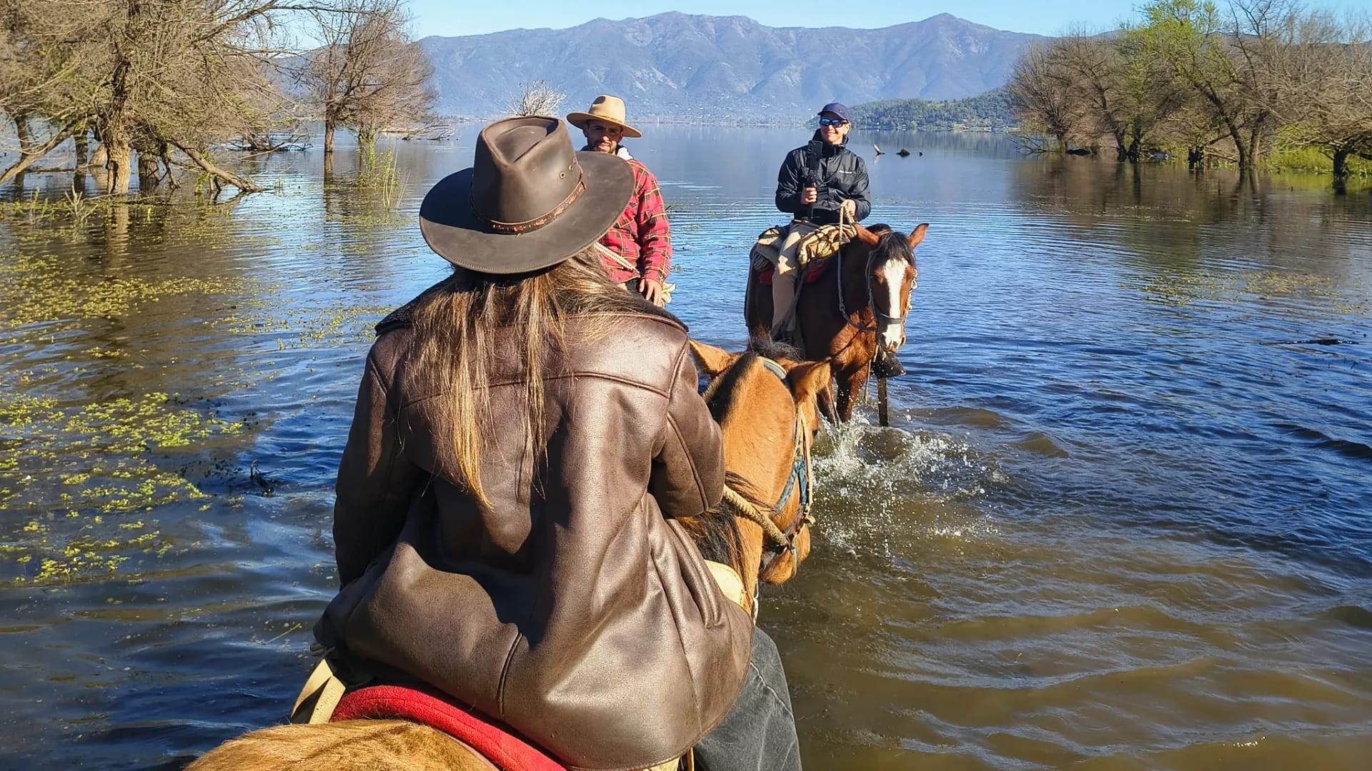 Cabalgata en Lugar Secreto · Campo privado · a 1 h de Santiago · foto 4 de 7